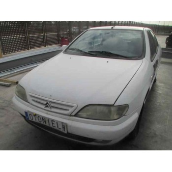 citroën xsara berlina del año 2000