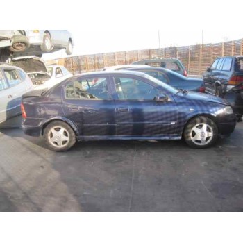 opel astra g berlina del año 1998