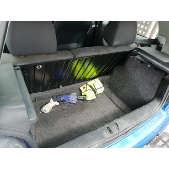 volkswagen polo berlina (6n2) del año 2000