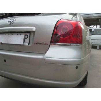 toyota avensis berlina (t25) del año 2003