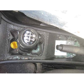 opel astra g berlina del año 2002