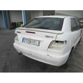 citroën xsara berlina del año 2000