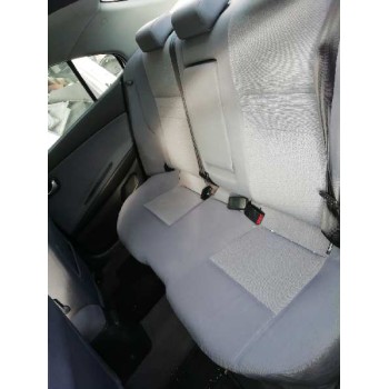 nissan primera berlina (p12) del año 2002