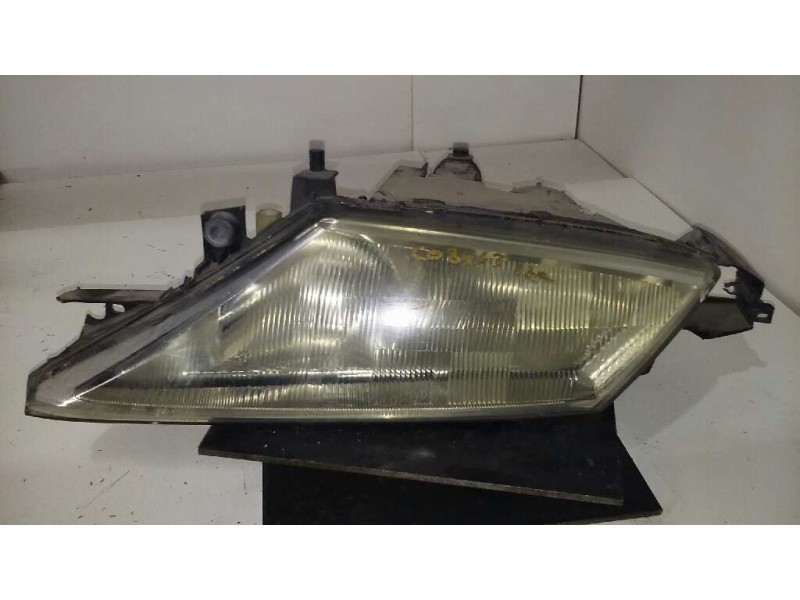 Recambio de faro izquierdo para lancia lancia y 1.2 cat referencia OEM IAM   