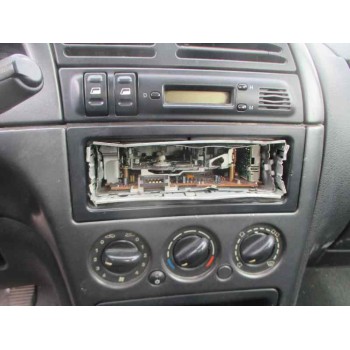 citroën xsara berlina del año 2000