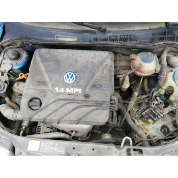 volkswagen polo berlina (6n2) del año 2000