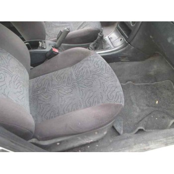 citroën xsara berlina del año 2000