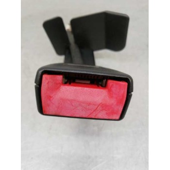 Recambio de enganche cinturon para audi a6 berlina (4b2) 1.8 t referencia OEM IAM 8D0837739D TRASERO IZQUIERDO DOBLE