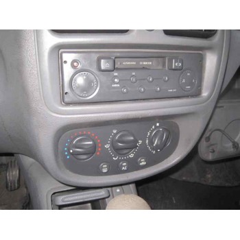 renault clio ii fase i (b/cbo) del año 2000