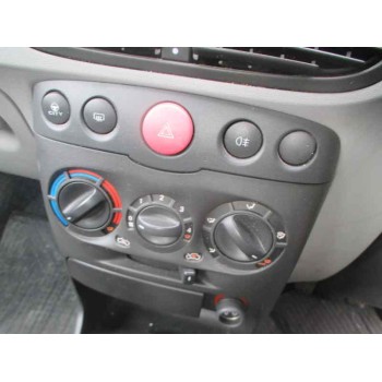 fiat punto berlina (188) del año 2000