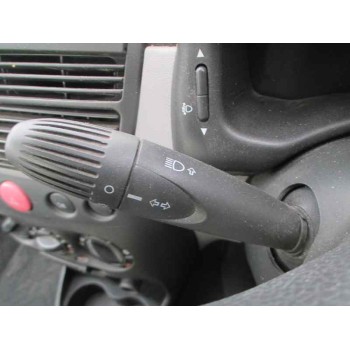 fiat punto berlina (188) del año 2000