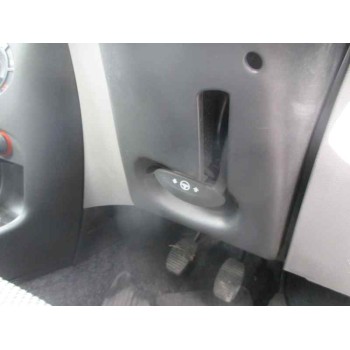 fiat punto berlina (188) del año 2000