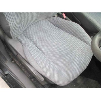 fiat punto berlina (188) del año 2000