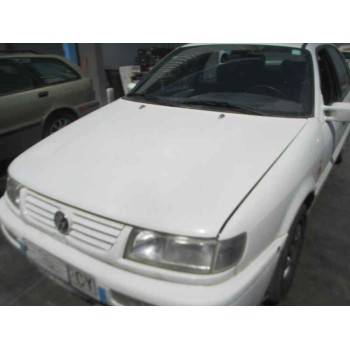volkswagen passat berlina (3a2) del año 1996