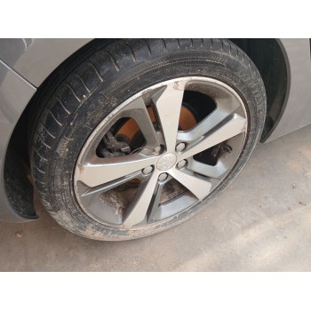 peugeot 308 ii (lb_, lp_, lw_, lh_, l3_) del año 2015