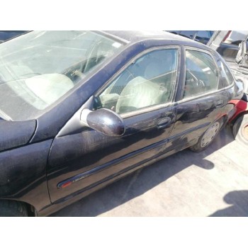 renault laguna (b56) del año 2000