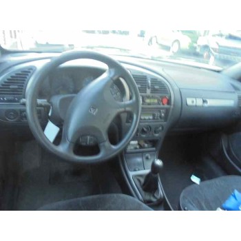 citroën xsara berlina del año 2000