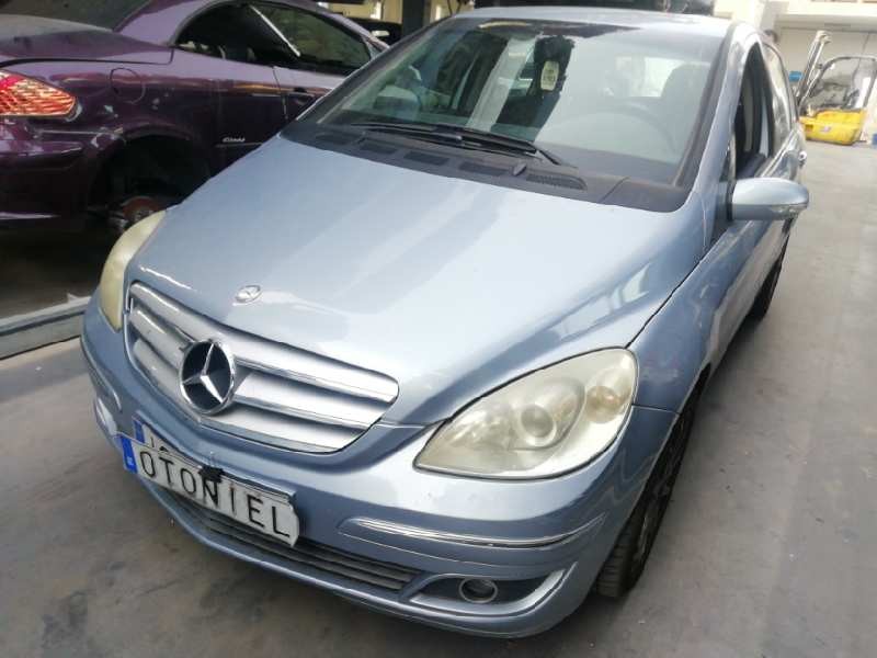 MERCEDES-BENZ CLASE B (W245)