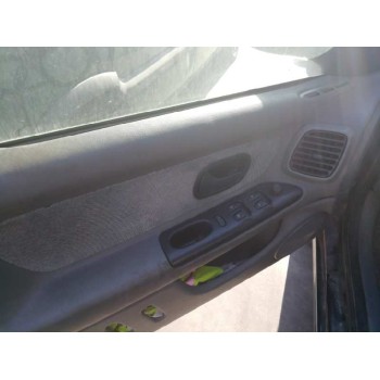 renault laguna (b56) del año 2000