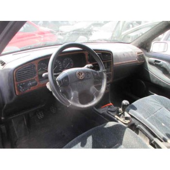 volkswagen passat berlina (3a2) del año 1996