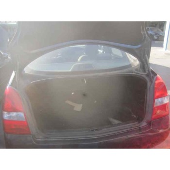 nissan primera berlina (p12) del año 2002