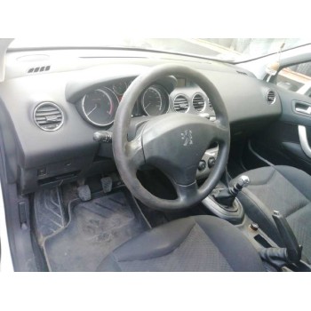 peugeot 308 del año 2008