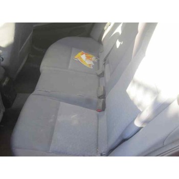 nissan primera berlina (p12) del año 2002