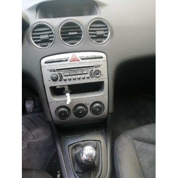 peugeot 308 del año 2008