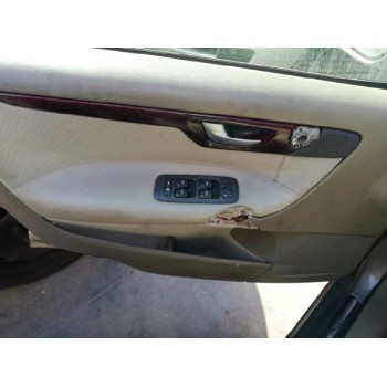 volvo s60 berlina del año 2001