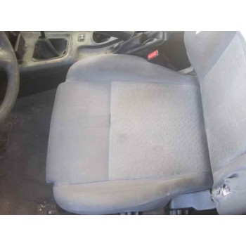 nissan primera berlina (p12) del año 2002