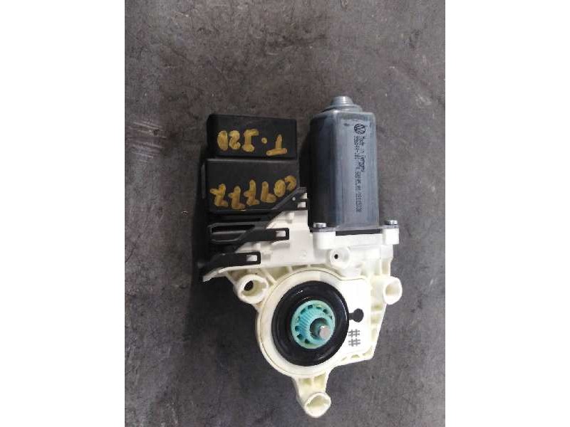 Recambio de motor elevalunas trasero izquierdo para seat leon (1p1) sport referencia OEM IAM 1K0959703G  