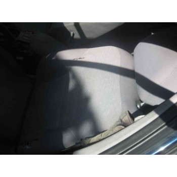 nissan primera berlina (p12) del año 2002