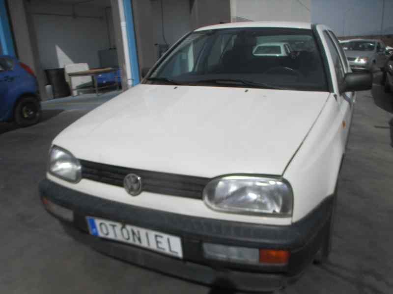 VOLKSWAGEN GOLF III BERLINA (1H1)