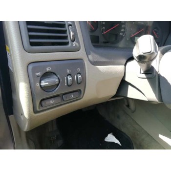 volvo s60 berlina del año 2001