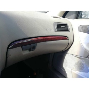 volvo s60 berlina del año 2001