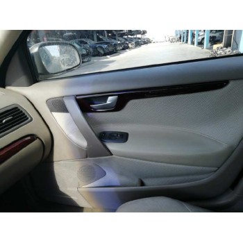 volvo s60 berlina del año 2001