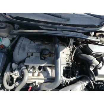 volvo s60 berlina del año 2001