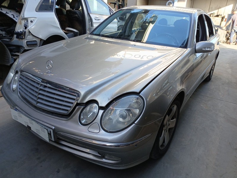 MERCEDES-BENZ CLASE E (W211)
