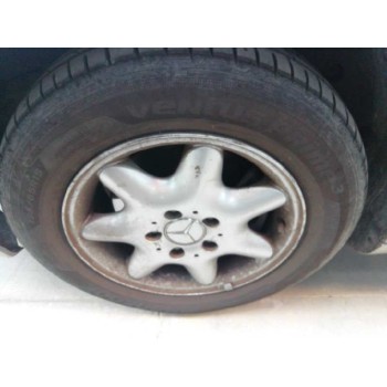 mercedes-benz clase c (w203) berlina del año 2001