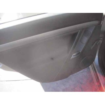 opel vectra c berlina del año 2003