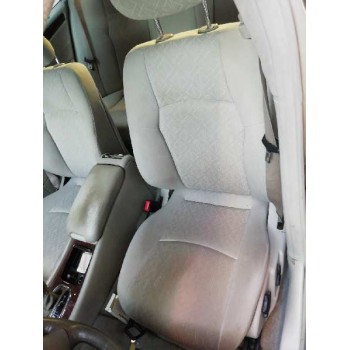 mercedes-benz clase c (w203) berlina del año 2001