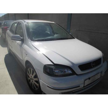 opel astra g berlina del año 2003