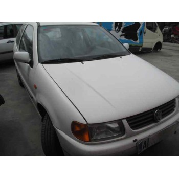 volkswagen polo berlina (6n1) del año 1995