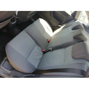 ford focus berlina (cap) del año 2006