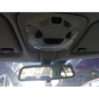 mercedes-benz clase c (w203) berlina del año 2001