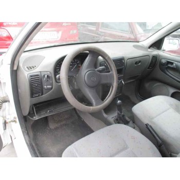 volkswagen polo berlina (6n1) del año 1995