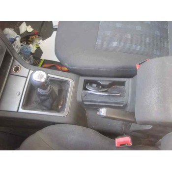 opel vectra c berlina del año 2003