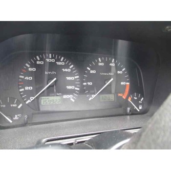 volkswagen polo berlina (6n1) del año 1995