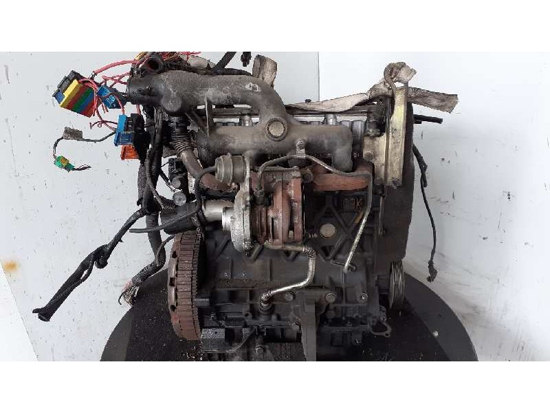 Recambio de motor completo para renault trafic caja cerrada (ab 4.01) 1.9 diesel referencia OEM IAM F9Q U7 M 