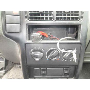 volkswagen polo berlina (6n1) del año 1995